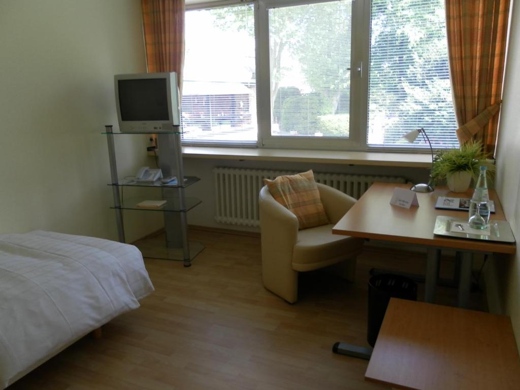 Haus Litzbruck Hotel Dusseldorf Bilik gambar
