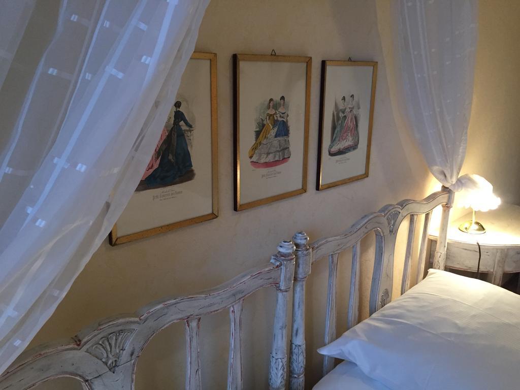 Haus Litzbruck Hotel Dusseldorf Bilik gambar