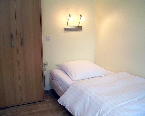 Haus Litzbruck Hotel Dusseldorf Luaran gambar