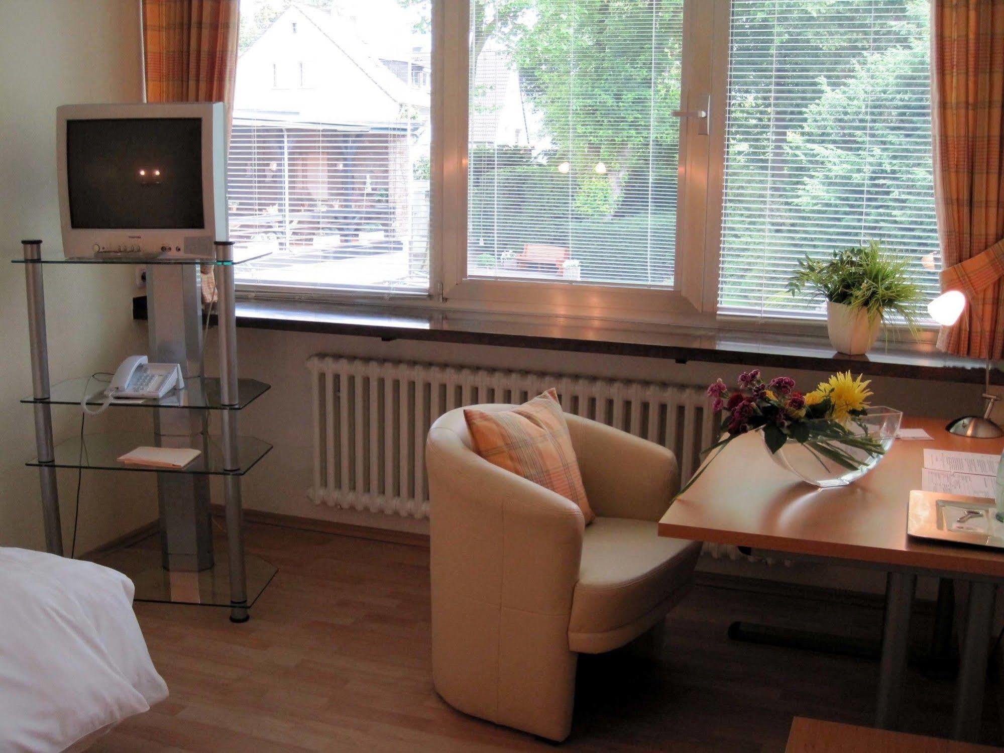 Haus Litzbruck Hotel Dusseldorf Luaran gambar