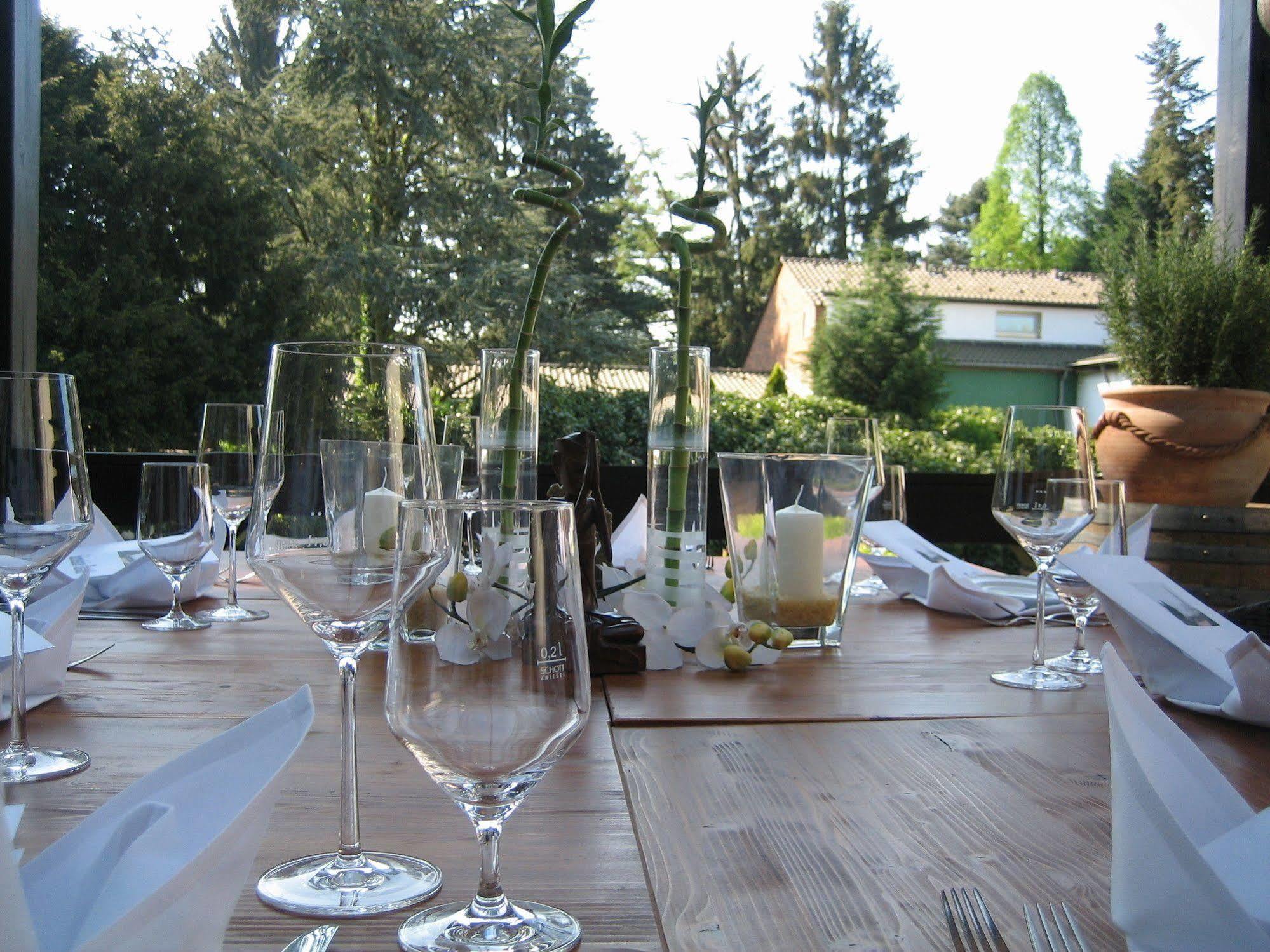 Haus Litzbruck Hotel Dusseldorf Luaran gambar